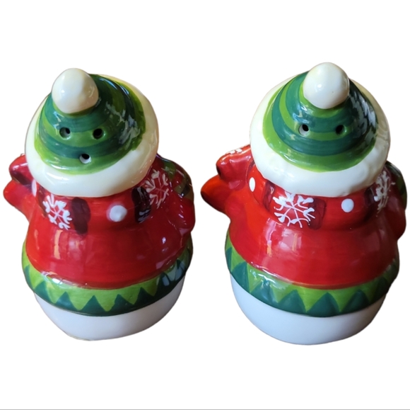 Vtg SNOWMAN SALT & PEPPER SHAKERS CHRISTMAS HOLIDAY XMAS DECOR Winter Ski Lodge - Picture 3 of 6
